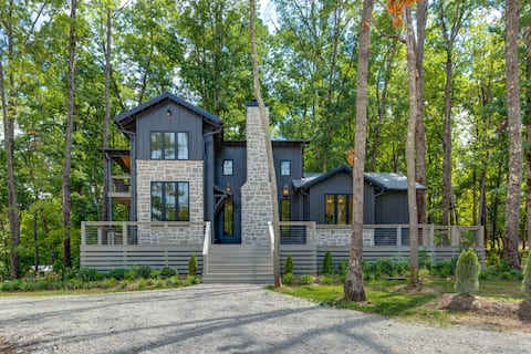 Starry Night on Monteagle-Retreat @ Water’s Edge