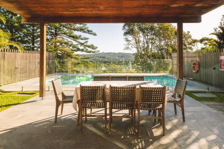 Turimetta Beach House gallery image 4