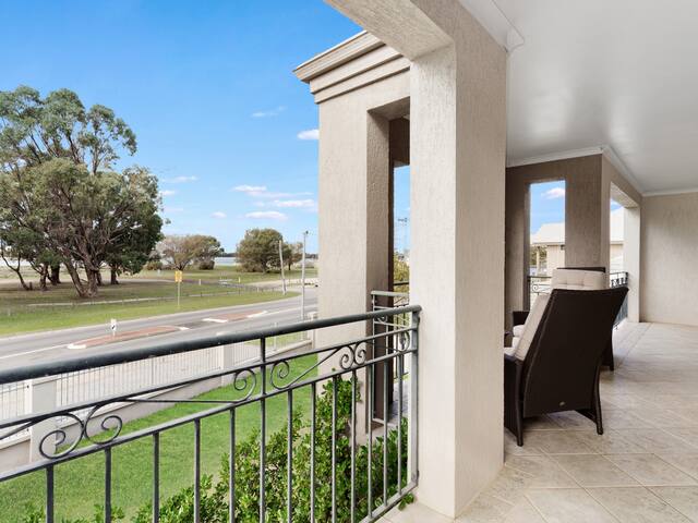 Aqua La Vista Mandurah gallery image 4