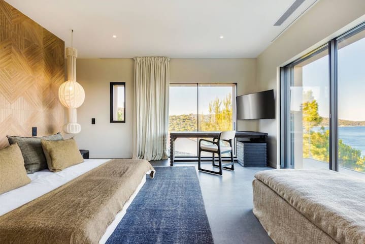 ManaHomes managed Airbnb listing 3