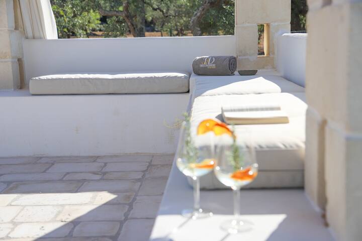 TD Trulli Albapetra Pool & Olive Trees gallery image 4