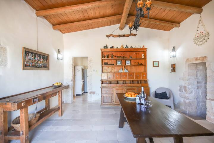 TD Trulli Albapetra Pool & Olive Trees gallery image 5