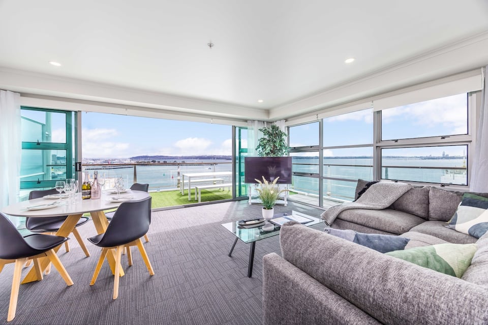 Auckland, New Zealand holiday rentals—Airbnb