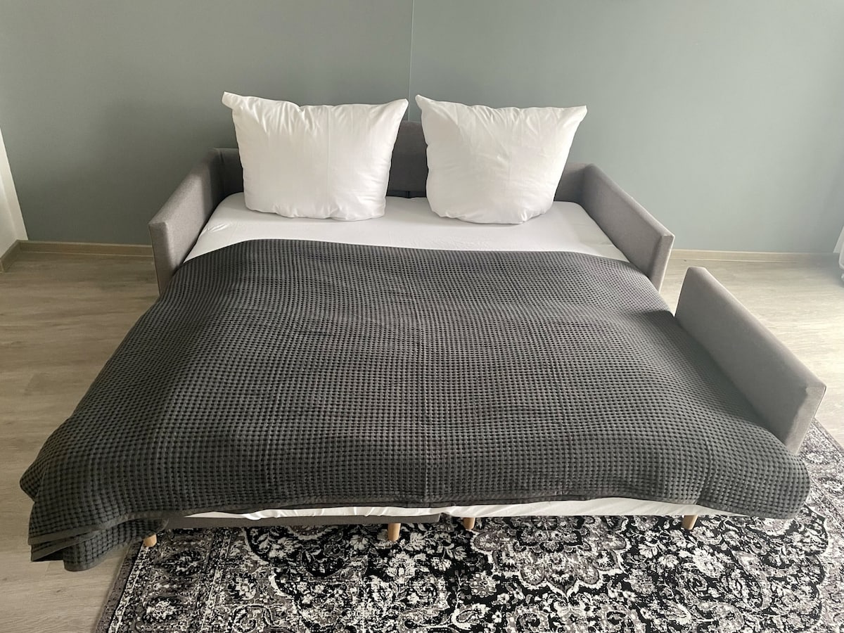 Გასაშლელი დივანი