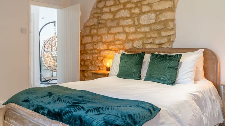 Спалня 2, Landers, Bolthole Retreats
