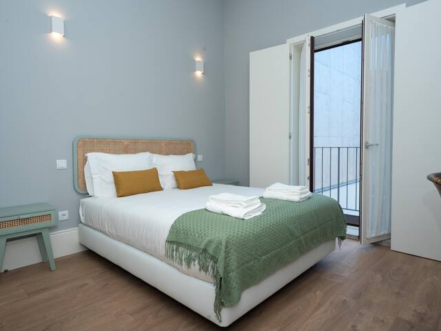 Porto XL 1 Spacious apartment in the city centre gallery image 4