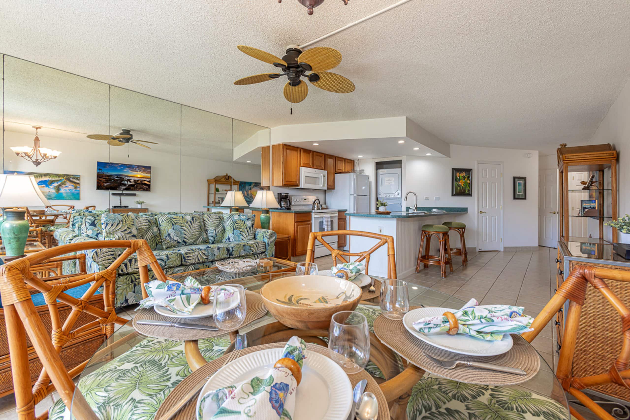 Condo in Kihei · ★4.82 · 1 bedroom · 2 beds · 2 shared baths - Image 18