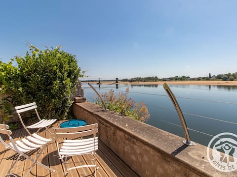 Gite Ingrandes-Le Fresne sur Loire, 4 bedrooms, 8