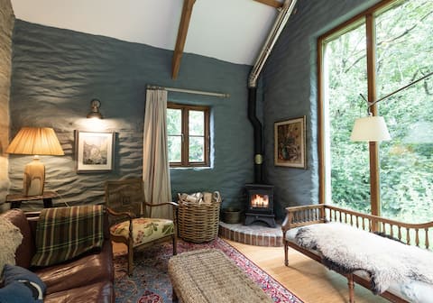 Penbanc Bach - Moylegrove