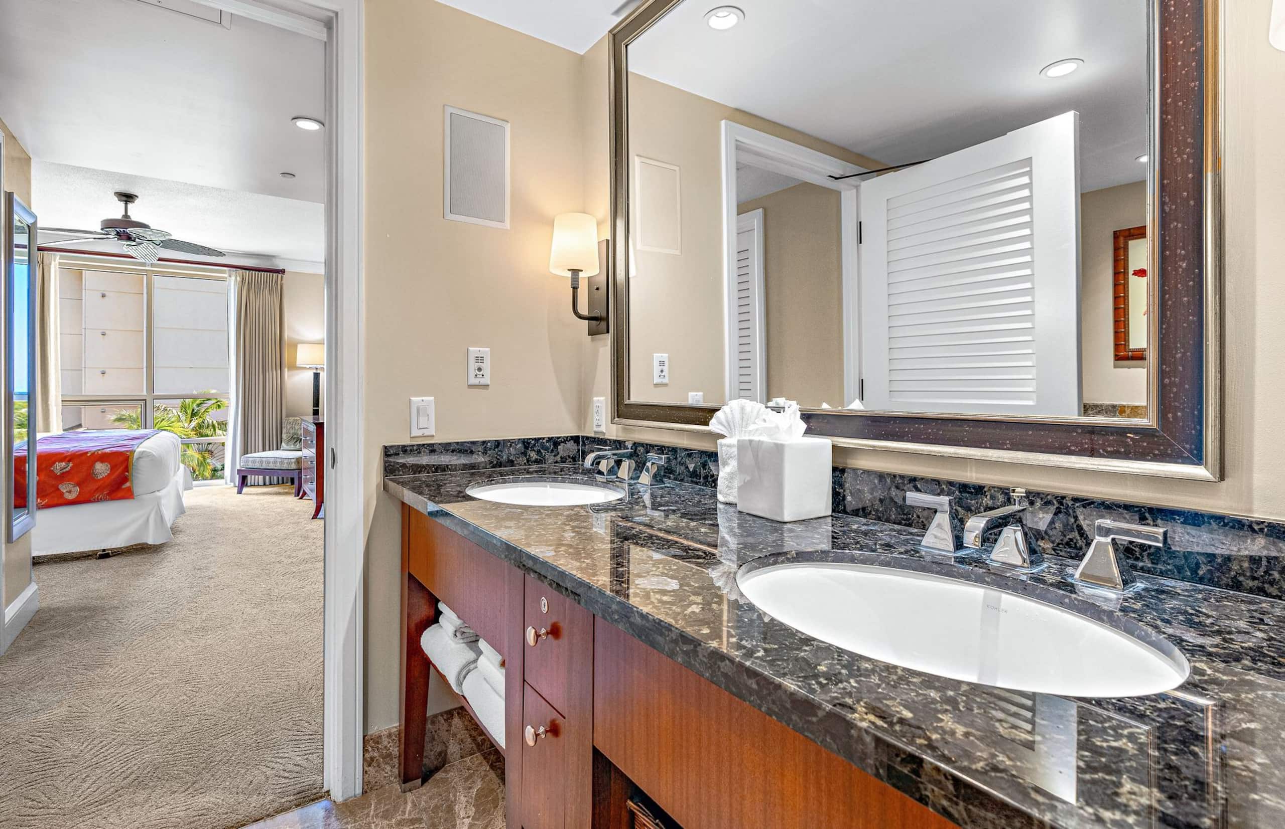Condo in Lahaina · ★5.0 · 3 bedrooms · 4 beds · 3 baths - Image 34