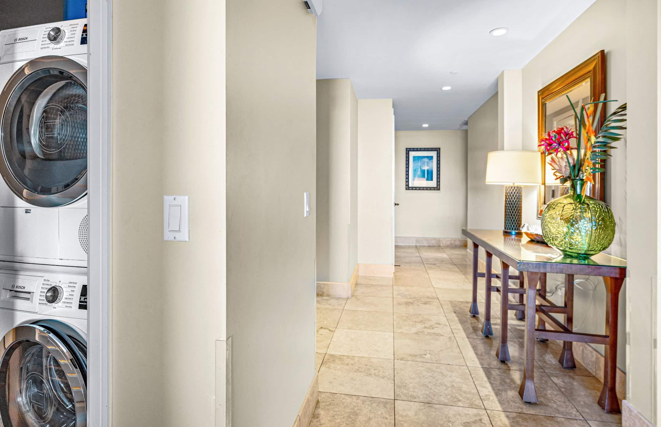 Condo in Lahaina · ★5.0 · 3 bedrooms · 4 beds · 3 baths - Image 40