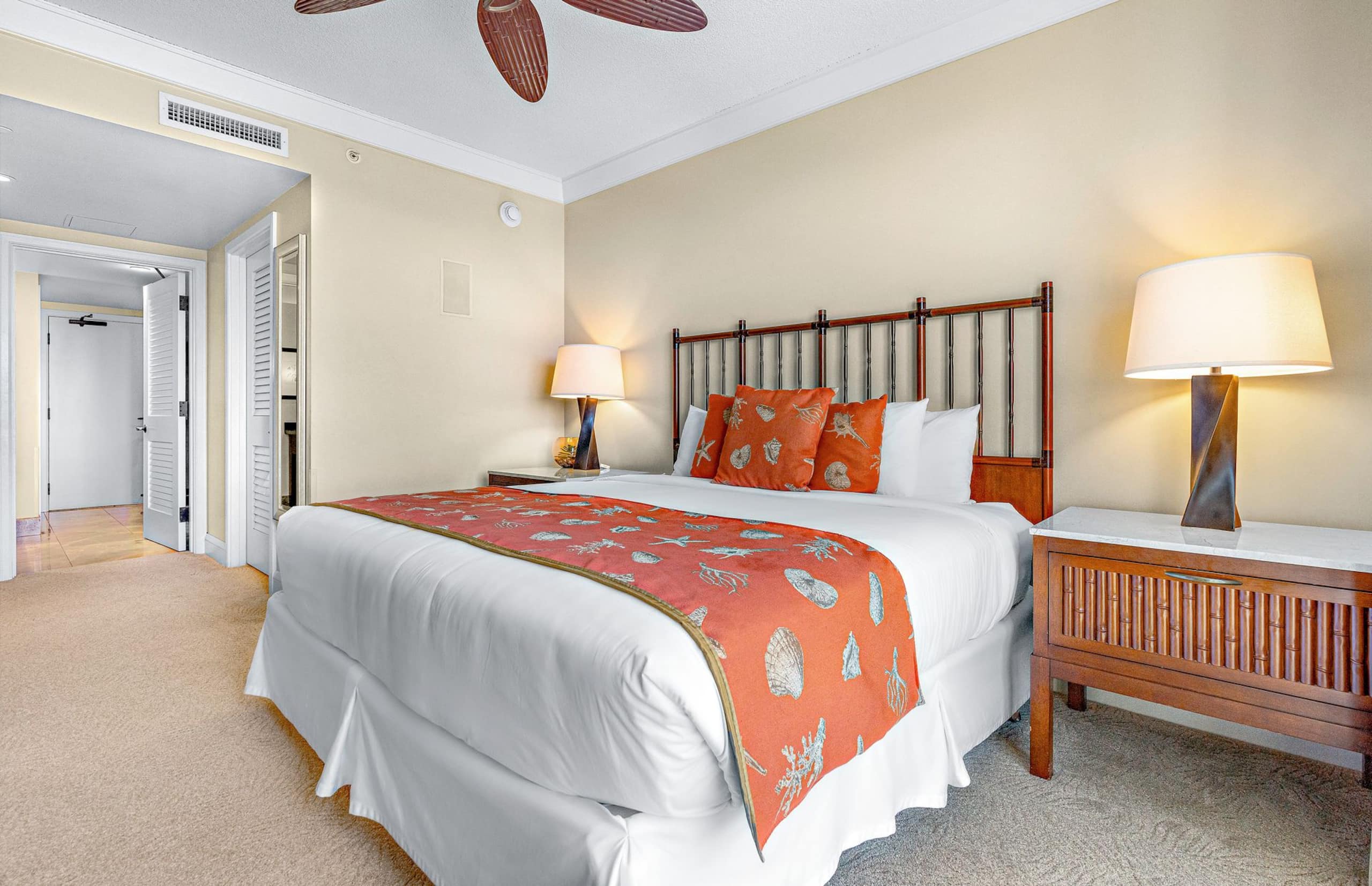 Condo in Lahaina · ★5.0 · 3 bedrooms · 4 beds · 3 baths - Image 33