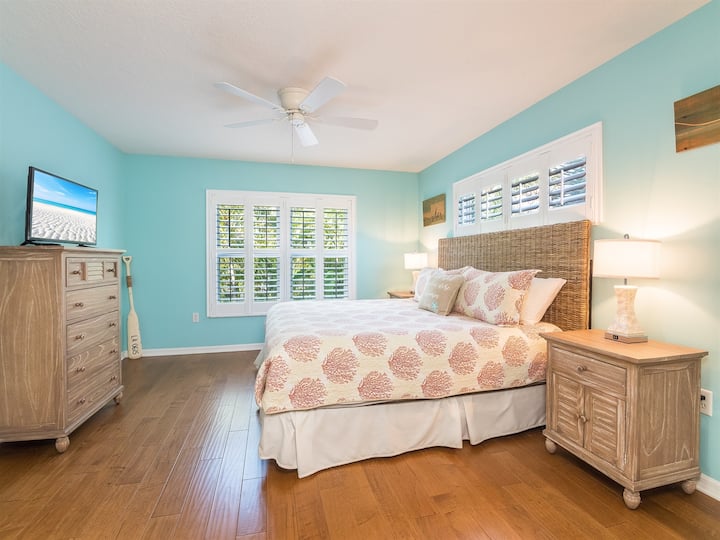 Dormitorio principal con baño privado