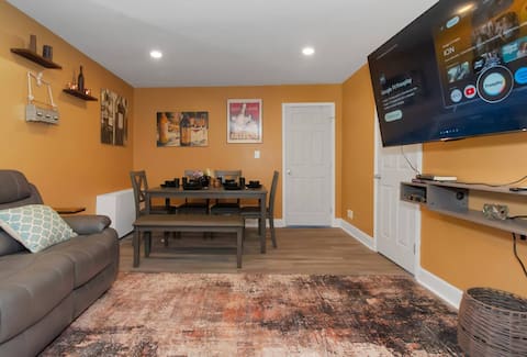 Successful Airbnb property: FIFA 4BR ATL-Home Gym, Free Parking, Sleeps 10 in Glenrose Heights