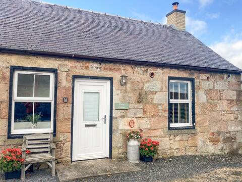 Dairy Cottage - UK39522
