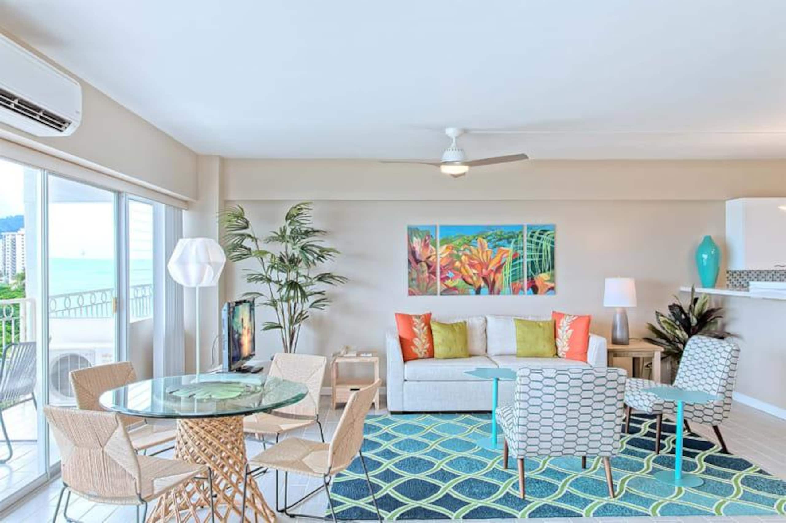 Condo in Honolulu · ★4.67 · 1 bedroom · 2 beds · 1 shared bath - Image 8