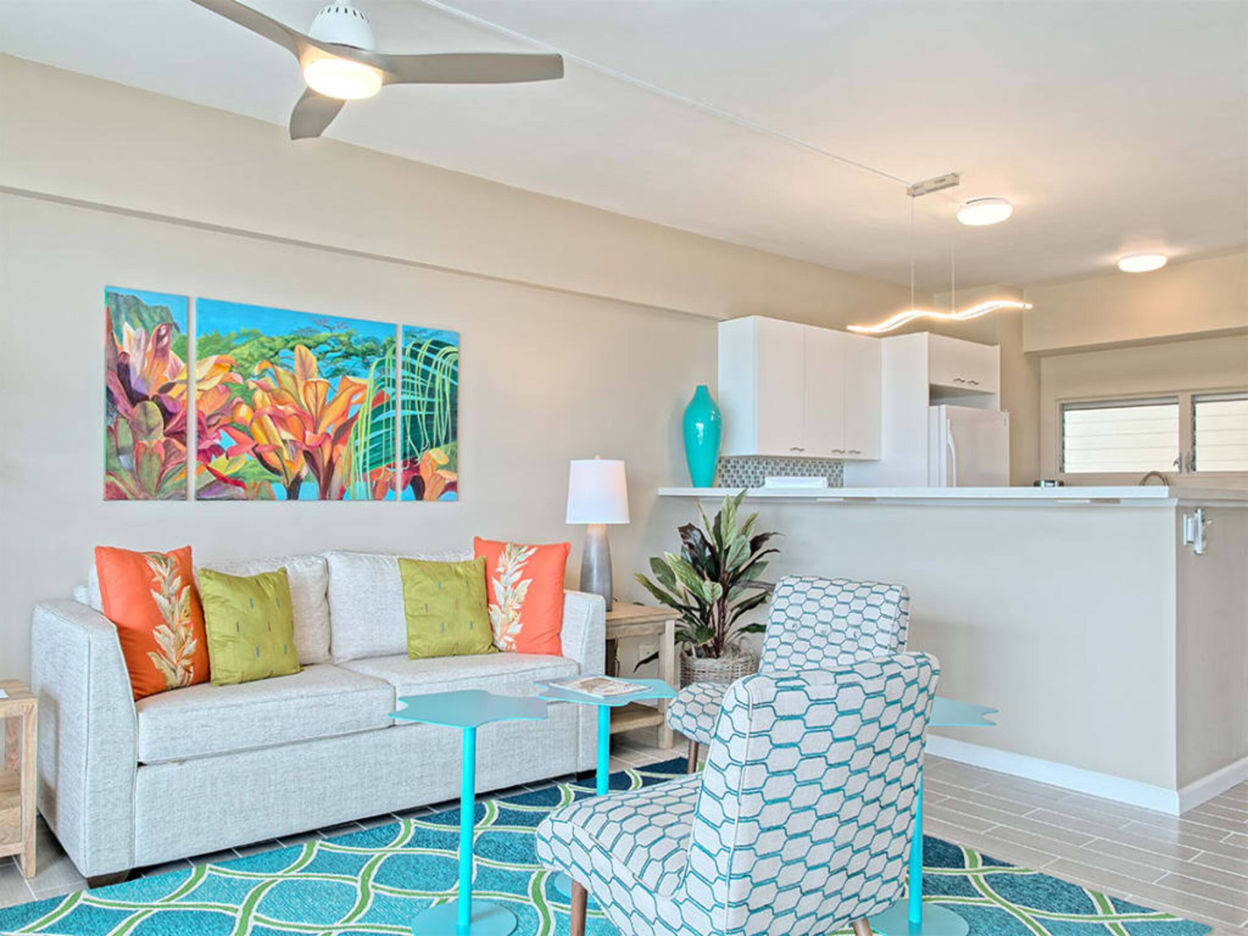 Condo in Honolulu · ★4.67 · 1 bedroom · 2 beds · 1 shared bath - Image 25