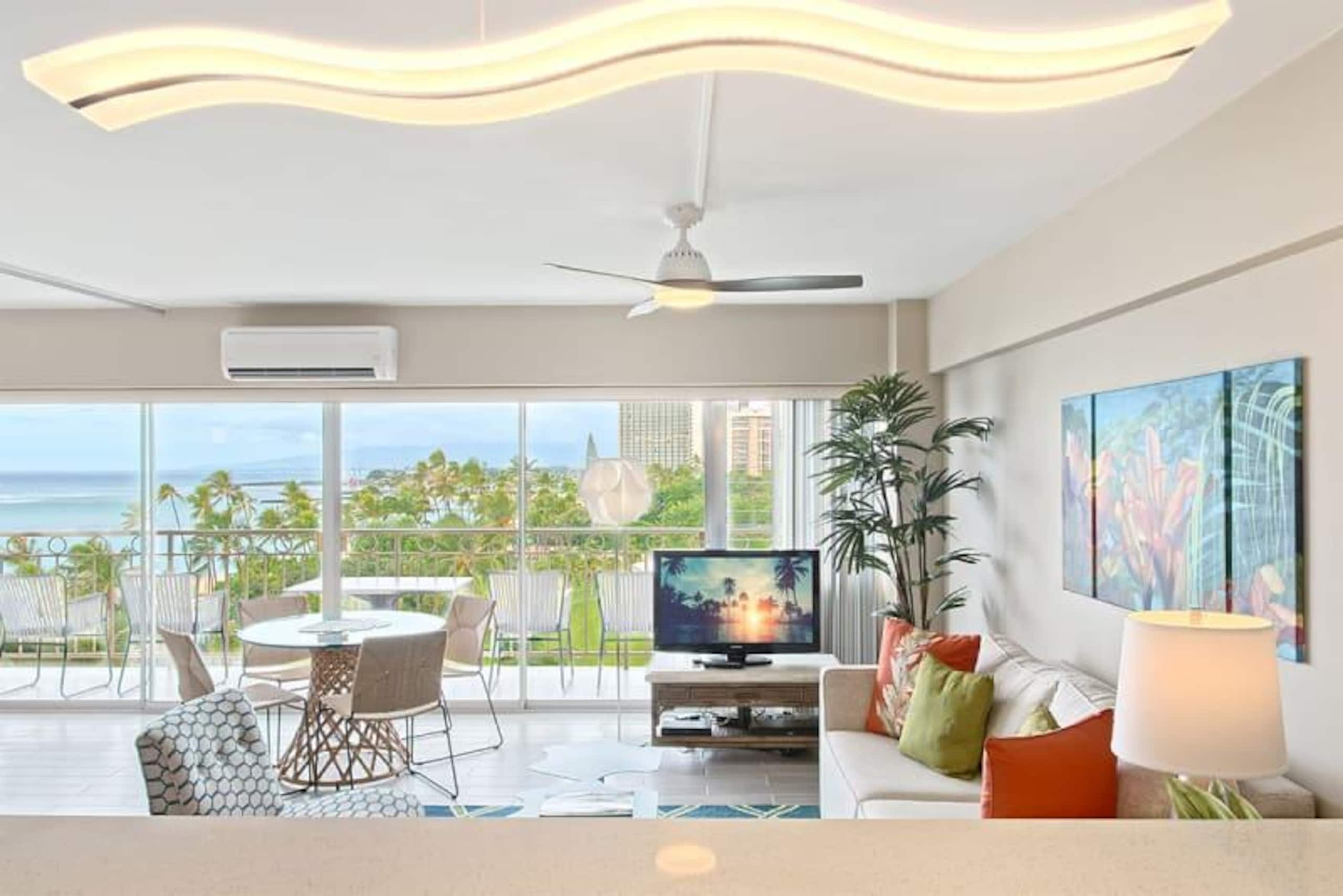 Condo in Honolulu · ★4.67 · 1 bedroom · 2 beds · 1 shared bath - Image 1