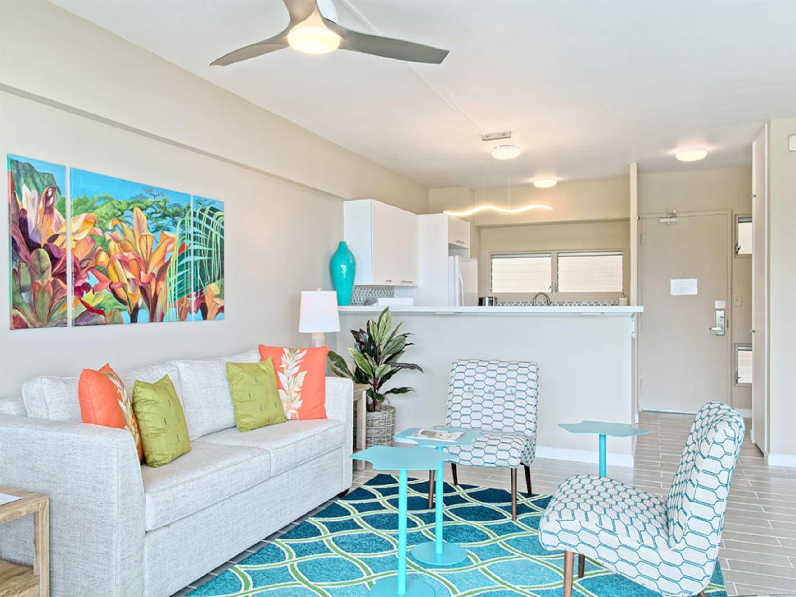 Condo in Honolulu · ★4.67 · 1 bedroom · 2 beds · 1 shared bath - Image 26