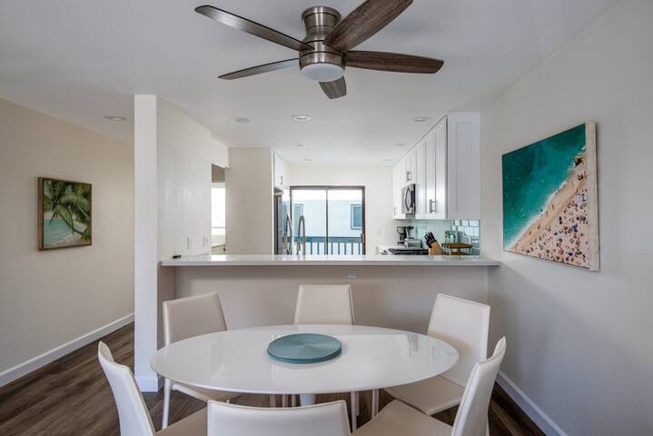 R&R Retreat Beautiful bayside 3 bedroom 3.5 bath gallery image 3