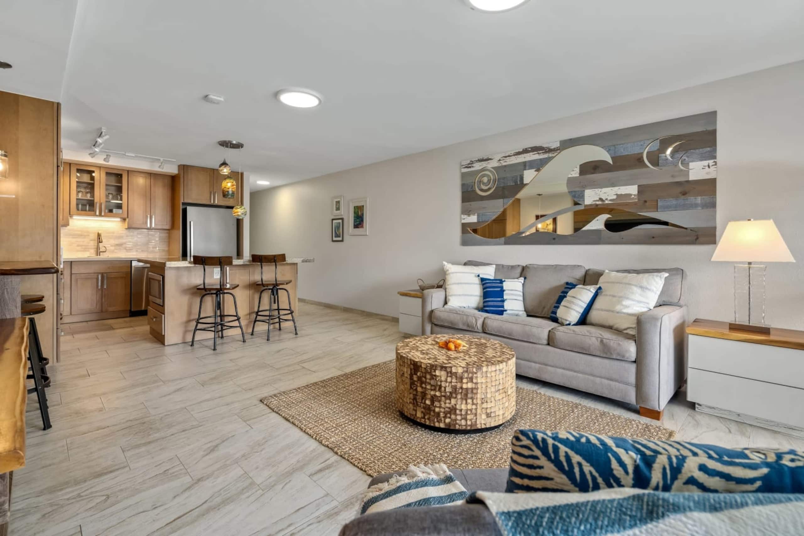 Condo in Kihei · ★4.84 · 1 bedroom · 2 beds · 2 private baths - Image 2