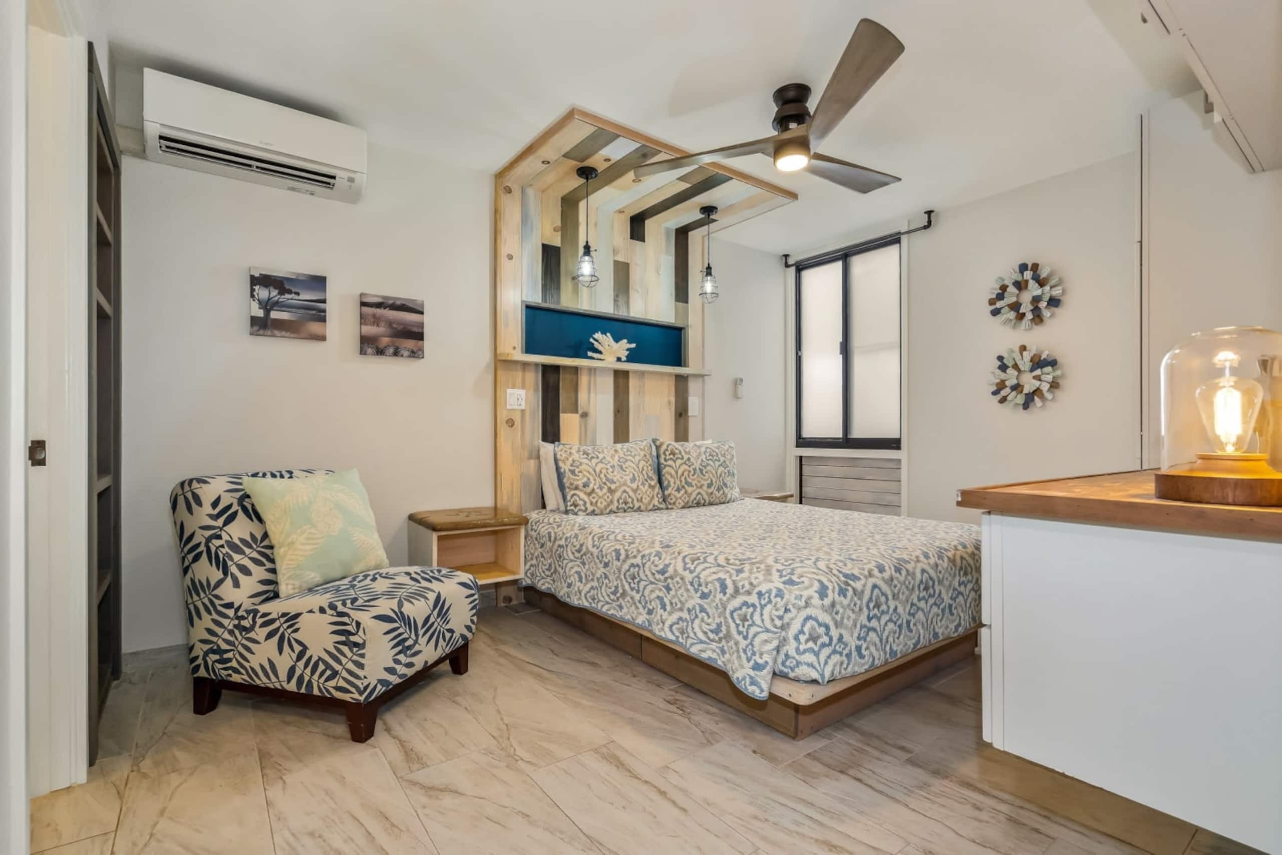 Condo in Kihei · ★4.84 · 1 bedroom · 2 beds · 2 private baths - Image 14