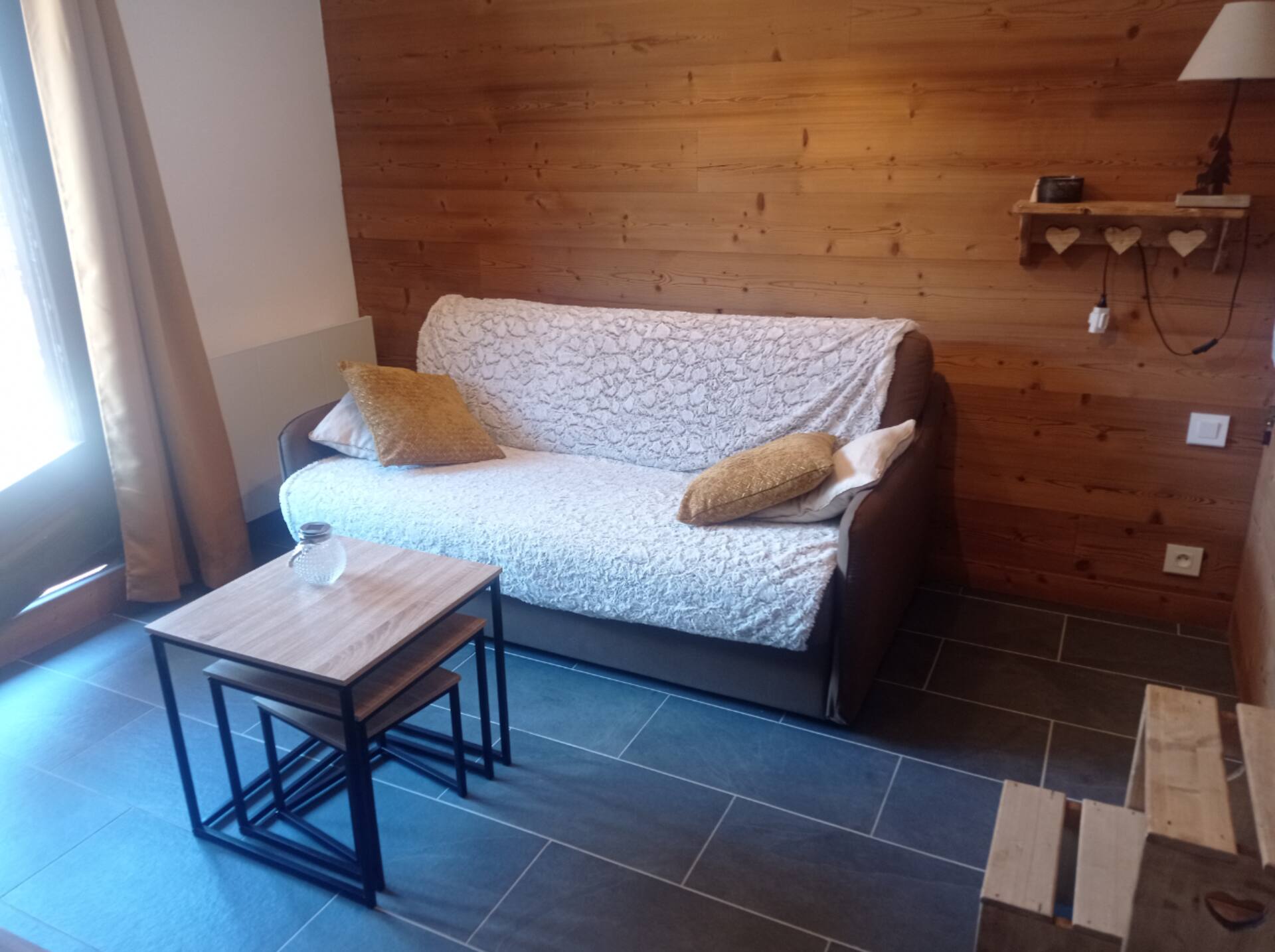 Bright 30 M With Balcony Center Villa — photo 4
