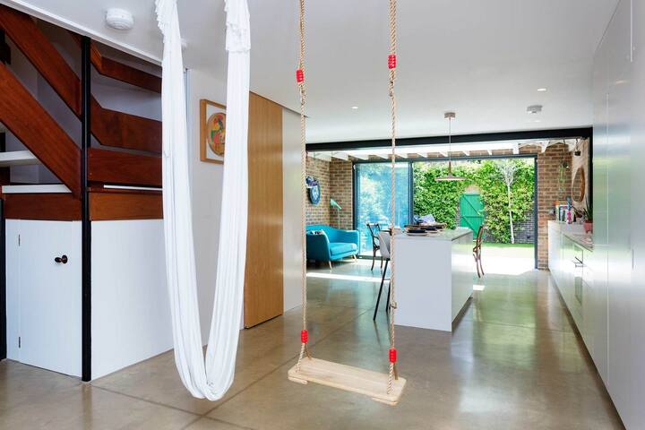 Architectural Repose by Veeve gallery image 4