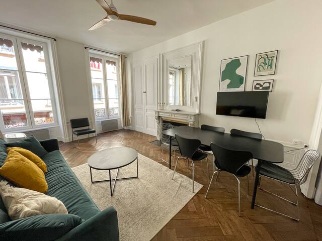 NOCNOC Le Rayonnant – Charming, near Bellecour gallery image 3