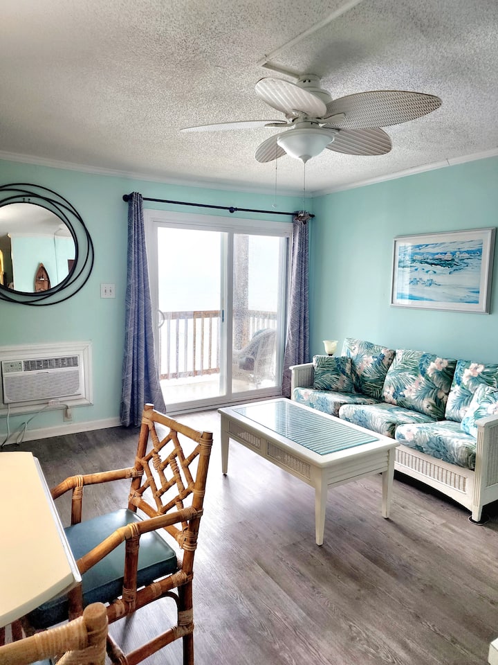 C The Sea At Ntb, Relaxing Oceanfront 1 Bedroom - Sneads Ferry, NC