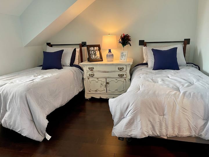 Chumba cha kulala cha pili, vitanda viwili