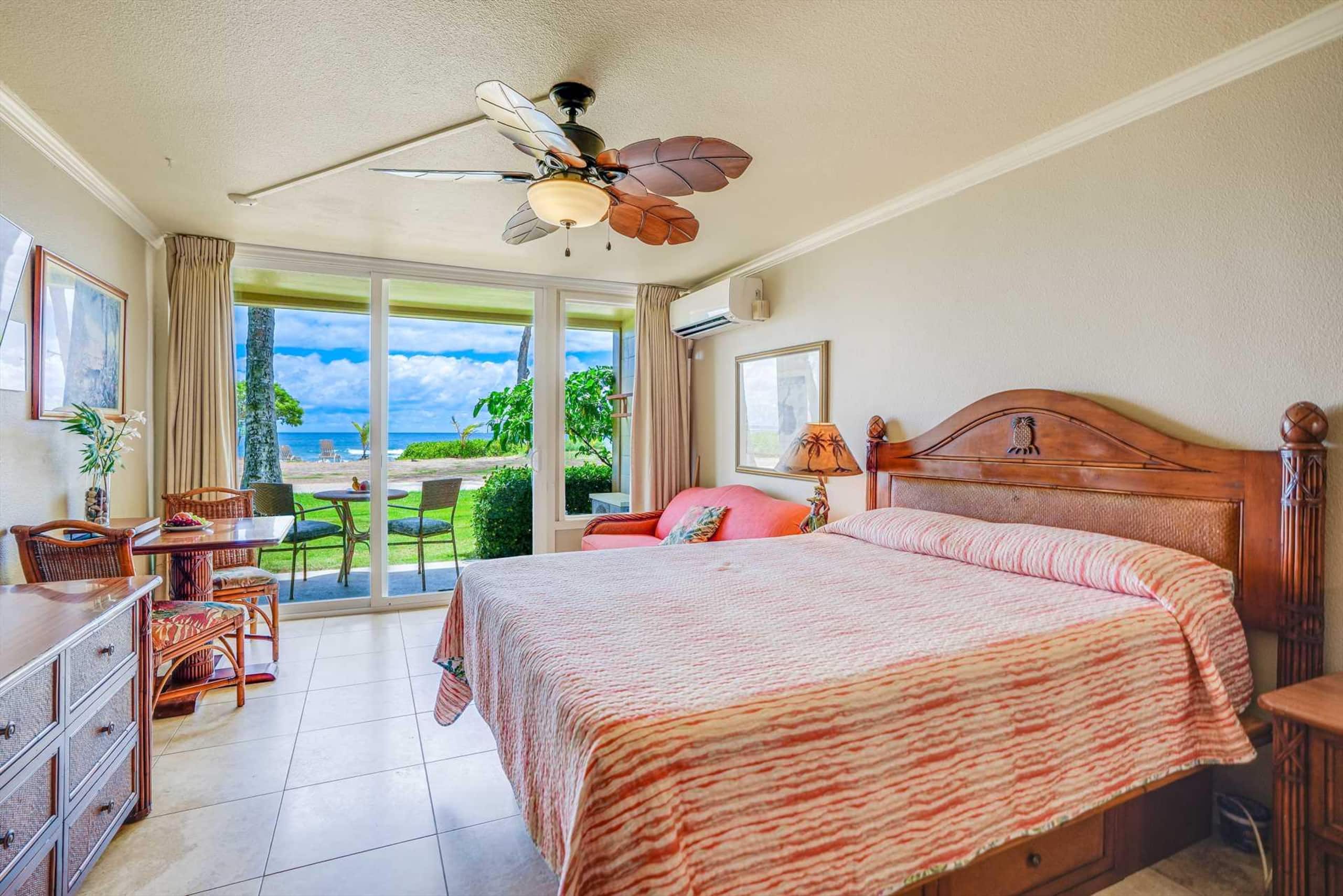 Islander on the Beach 151 Direct Oceanfront Studio - Photo 8