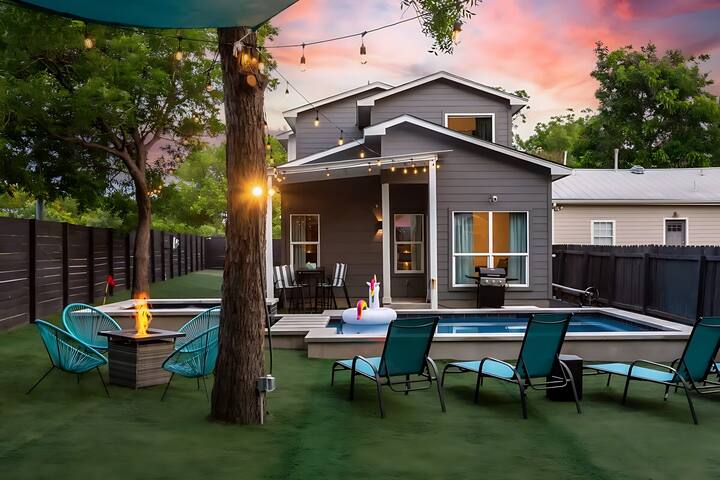 Downtown Austin Oasis w Pool & Hot Tub—Sleeps 16 gallery image 5