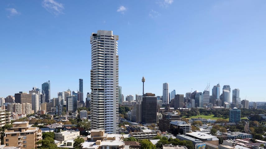 Sky Loft gallery image 4