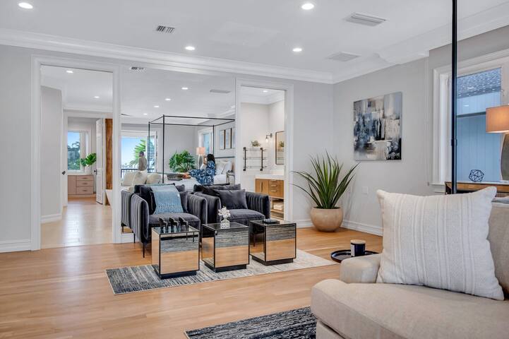 Million Dollar Waterfront Views | Walk to Beach gallery image 5