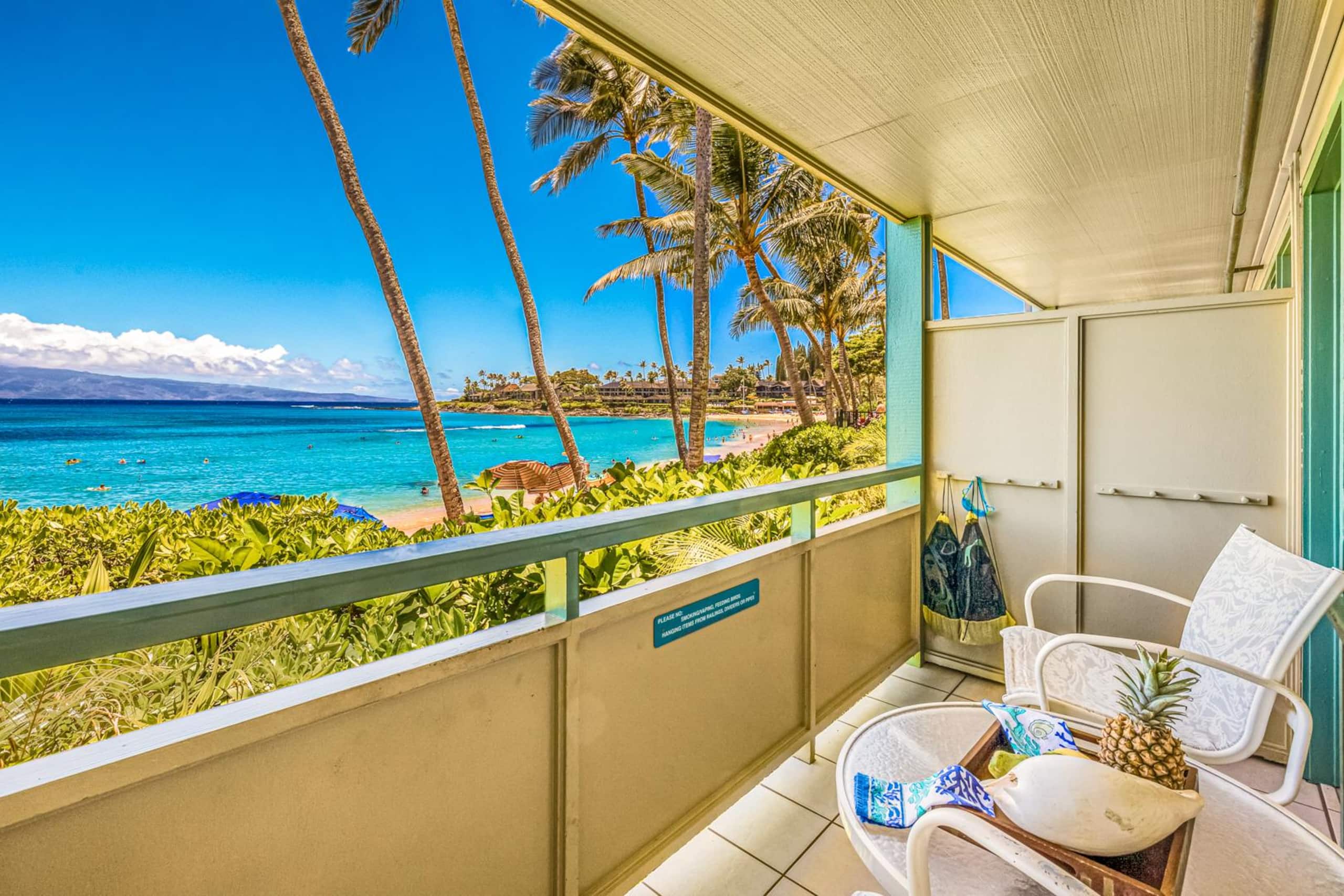 Condo in Lahaina · ★5.0 · 1 bedroom · 2 beds · 1 bath - Image 2