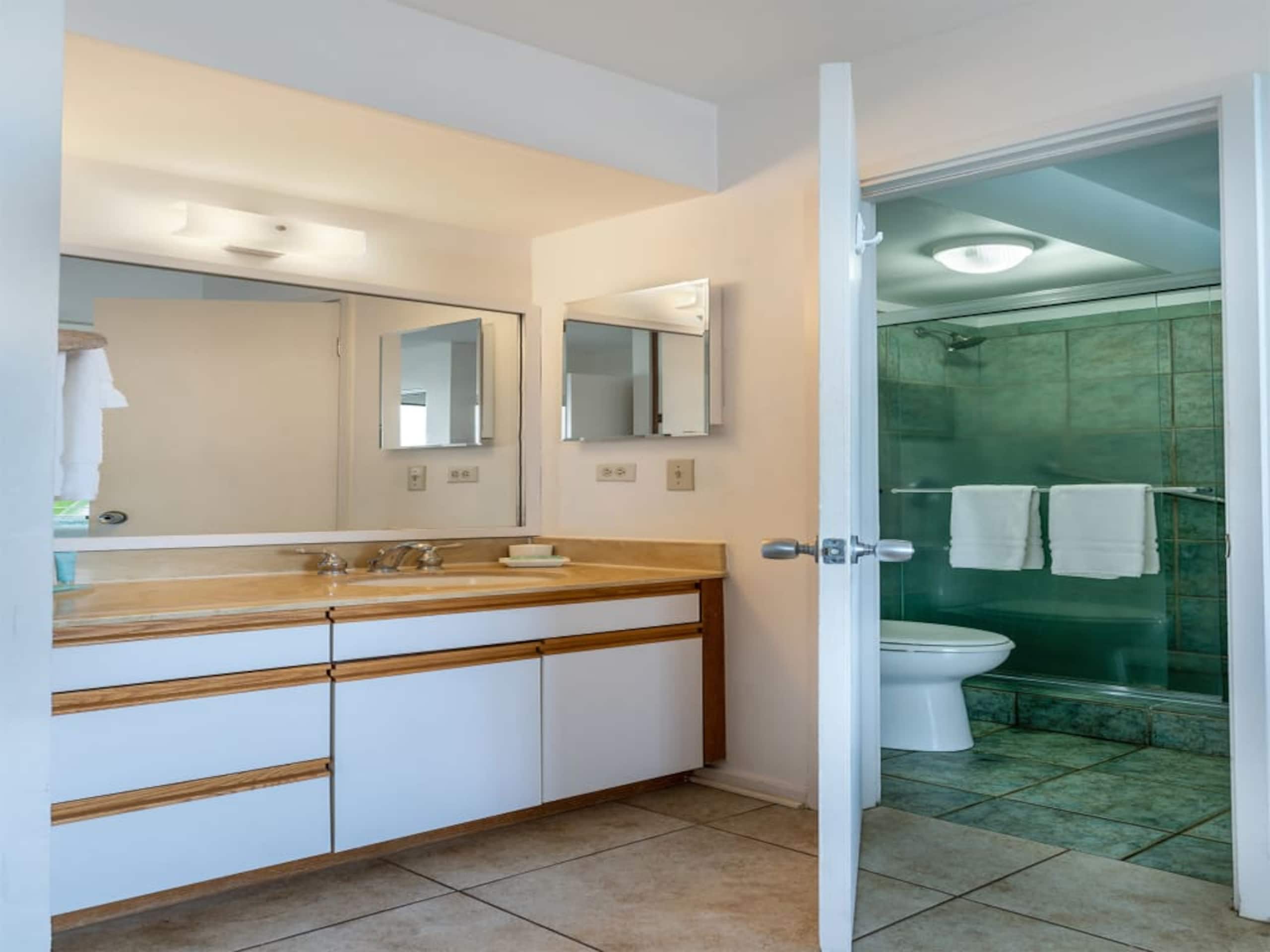 Condo in Koloa · ★4.75 · 2 bedrooms · 3 beds · 2 baths - Image 24