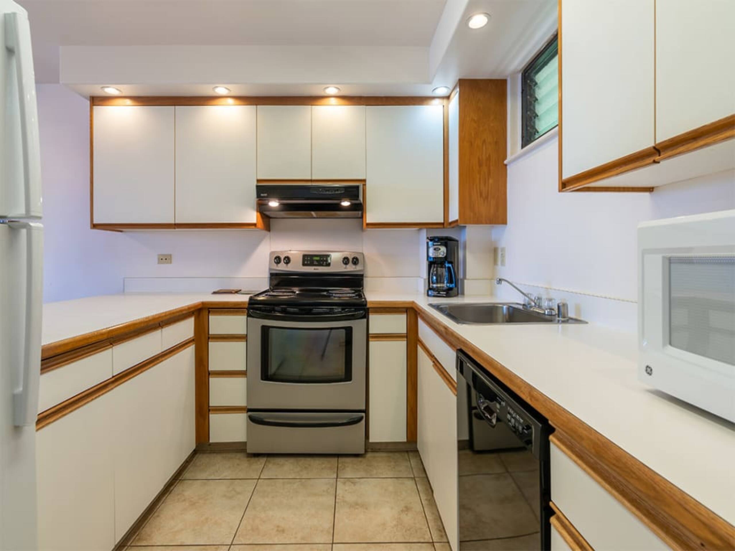 Condo in Koloa · ★4.75 · 2 bedrooms · 3 beds · 2 baths - Image 56