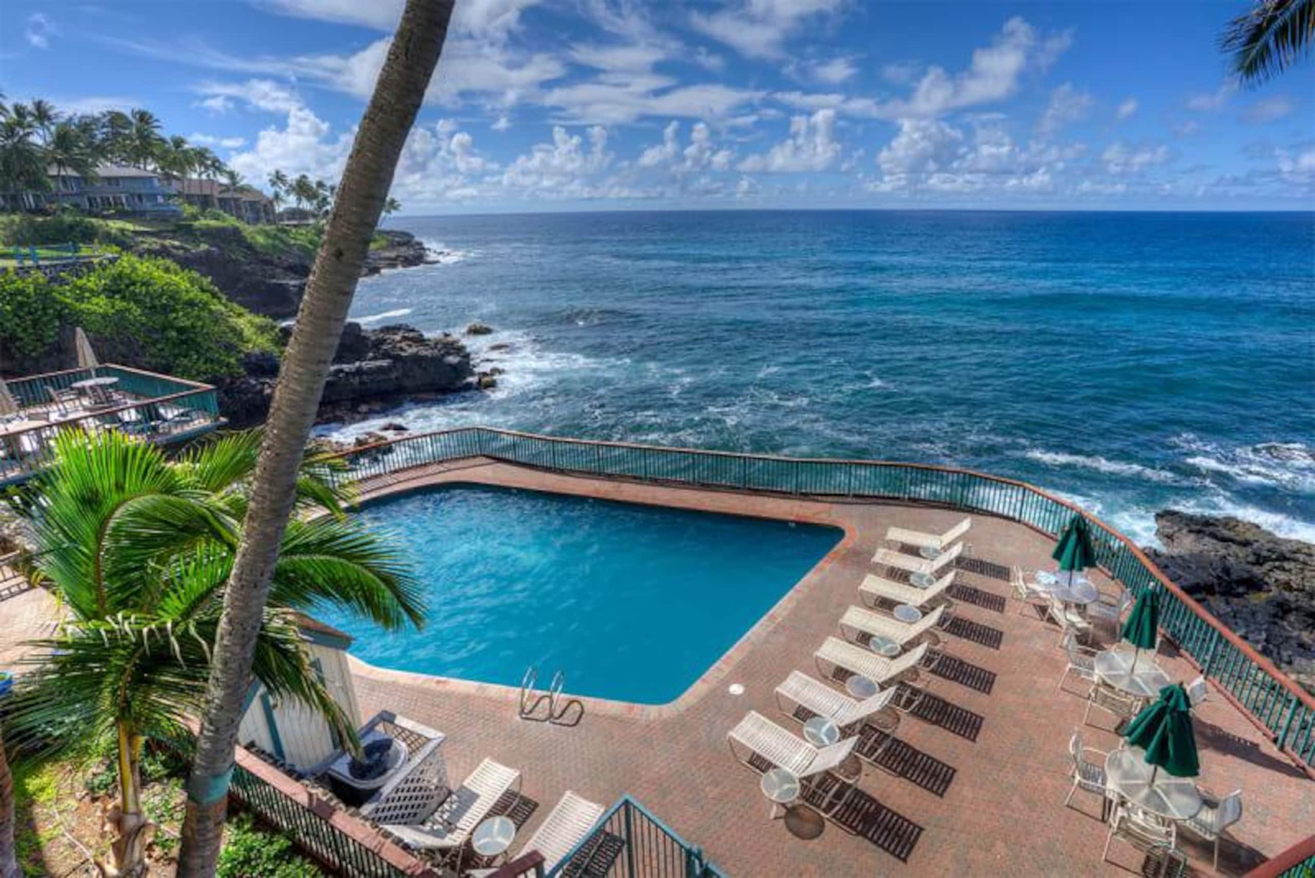 Condo in Koloa · ★4.14 · 2 bedrooms · 3 beds · 2 baths - Image 52