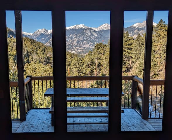 Solitude Cabins managed Airbnb listing 1