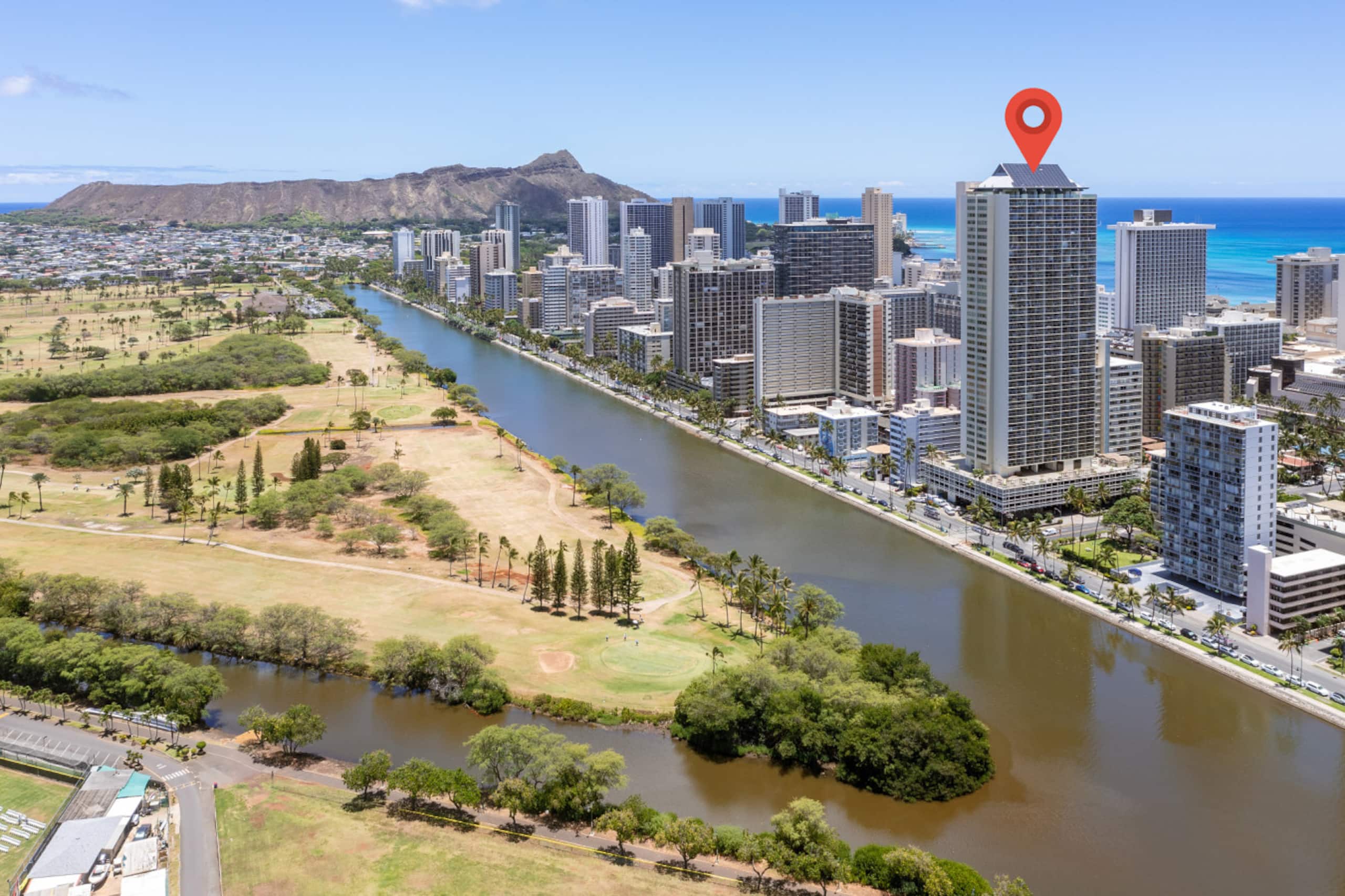 Condo in Honolulu · ★4.9 · 1 bedroom · 2 beds · 1 shared bath - Image 49