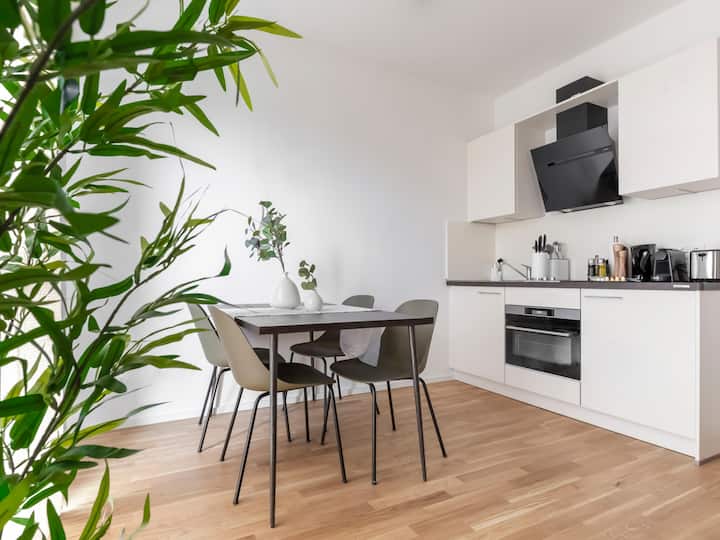 Trier Nikolaus-leis-str | Suite L + Sofa Bed - Trier