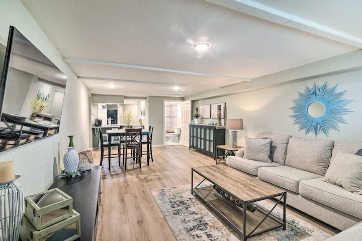 1 Mi To Seawall! Dog-friendly Coastal Getaway - Schlitterbahn Waterpark Galveston, Galveston