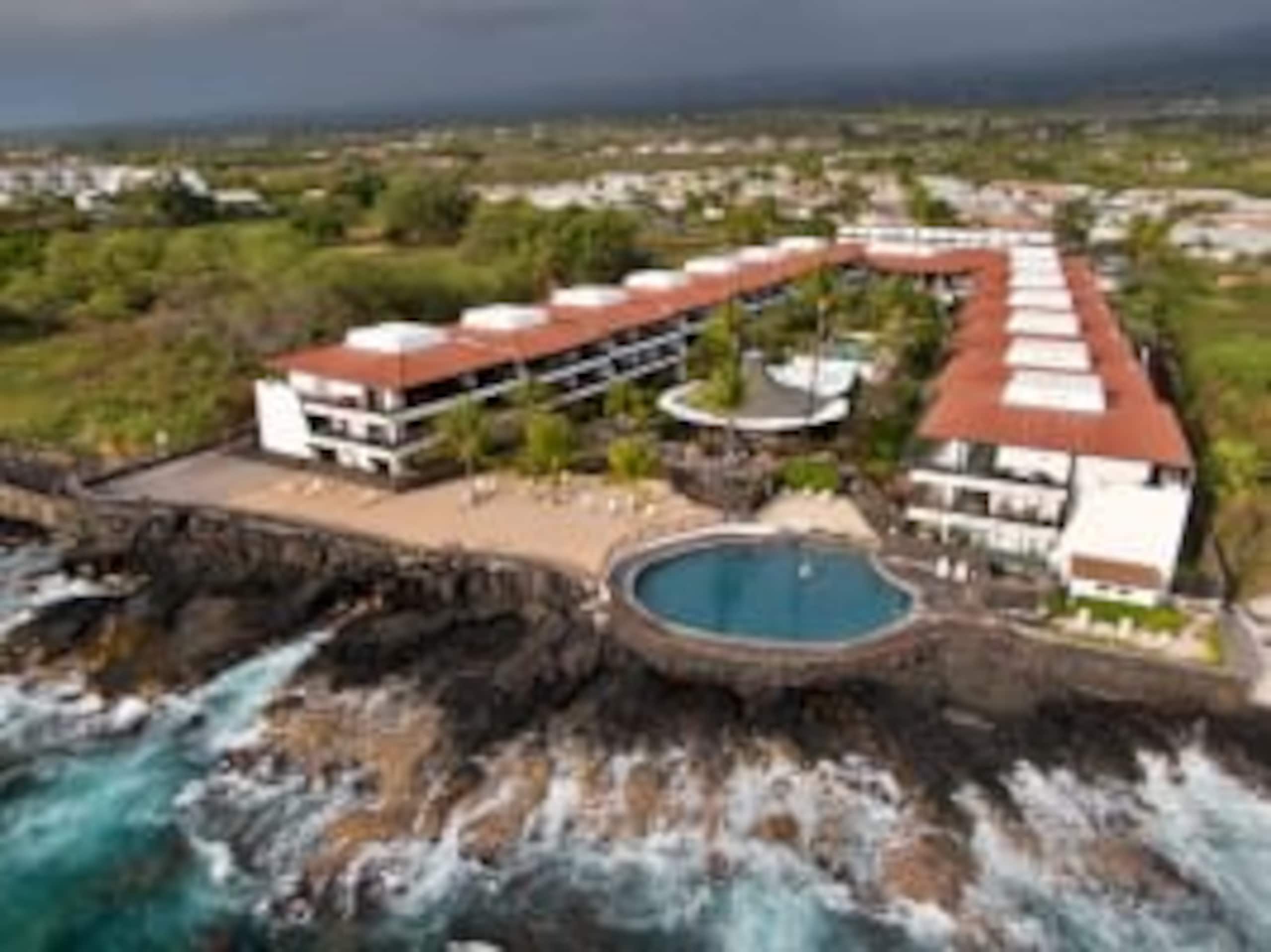 Condo in Kailua-Kona · ★4.92 · 1 bedroom · 2 beds · 1 private bath - Image 1