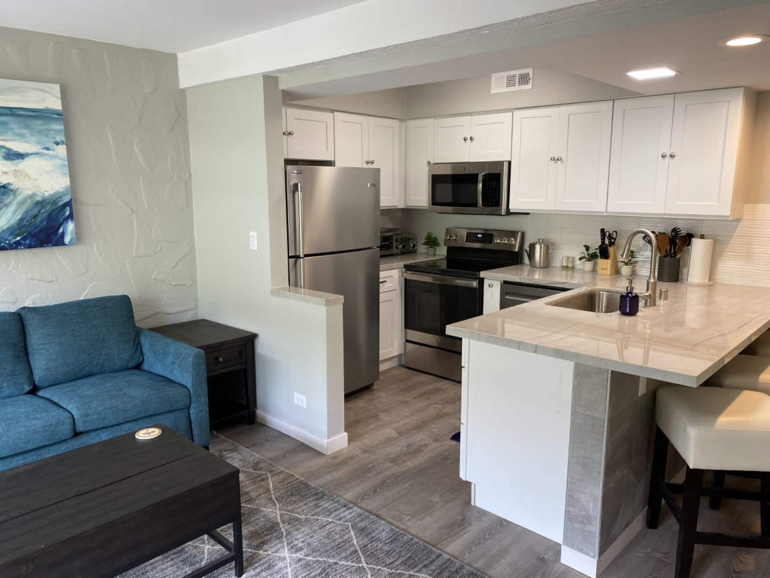 Condo in Kailua-Kona · ★4.92 · 1 bedroom · 2 beds · 1 private bath - Image 2