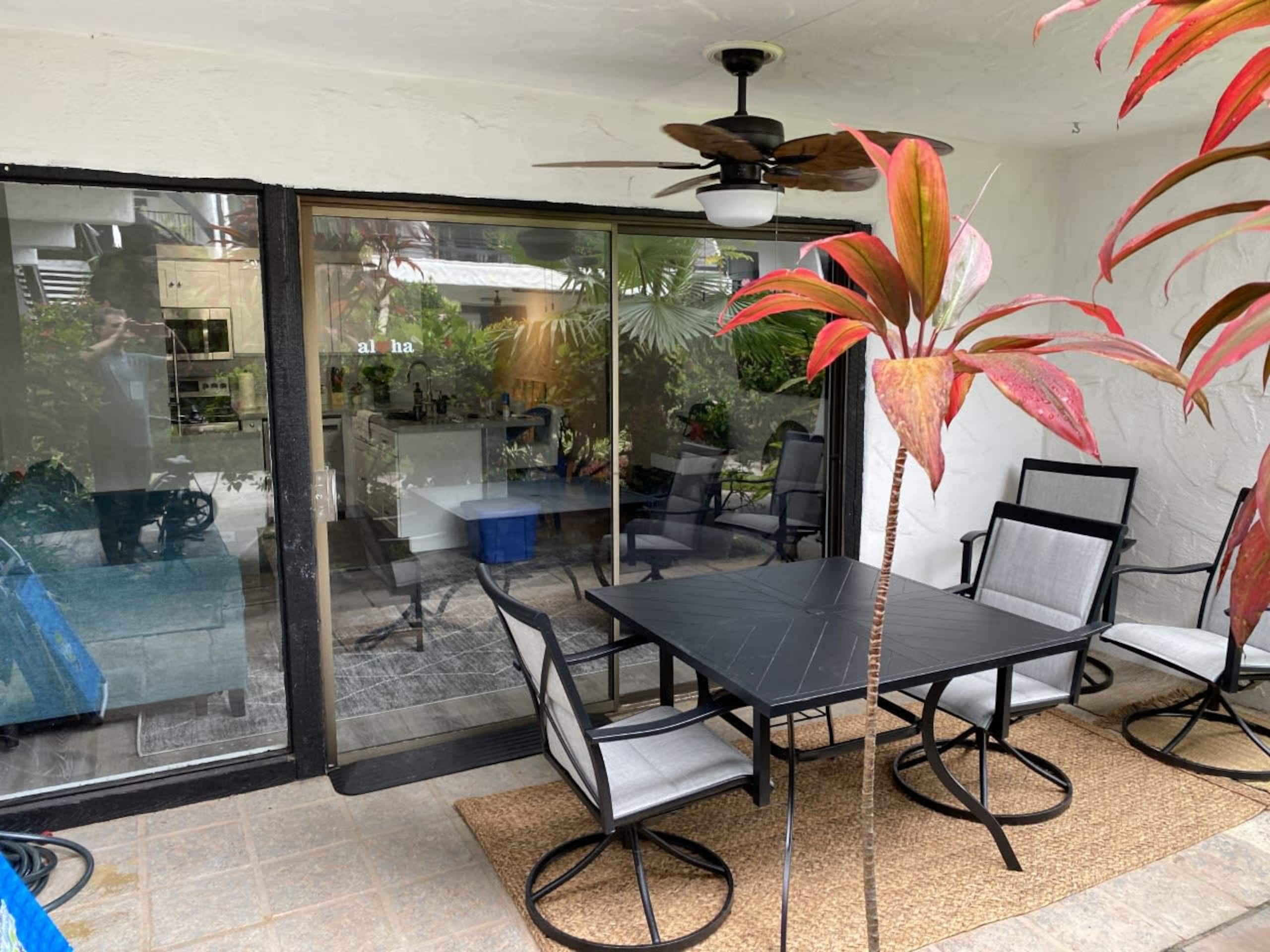 Condo in Kailua-Kona · ★4.92 · 1 bedroom · 2 beds · 1 private bath - Image 3