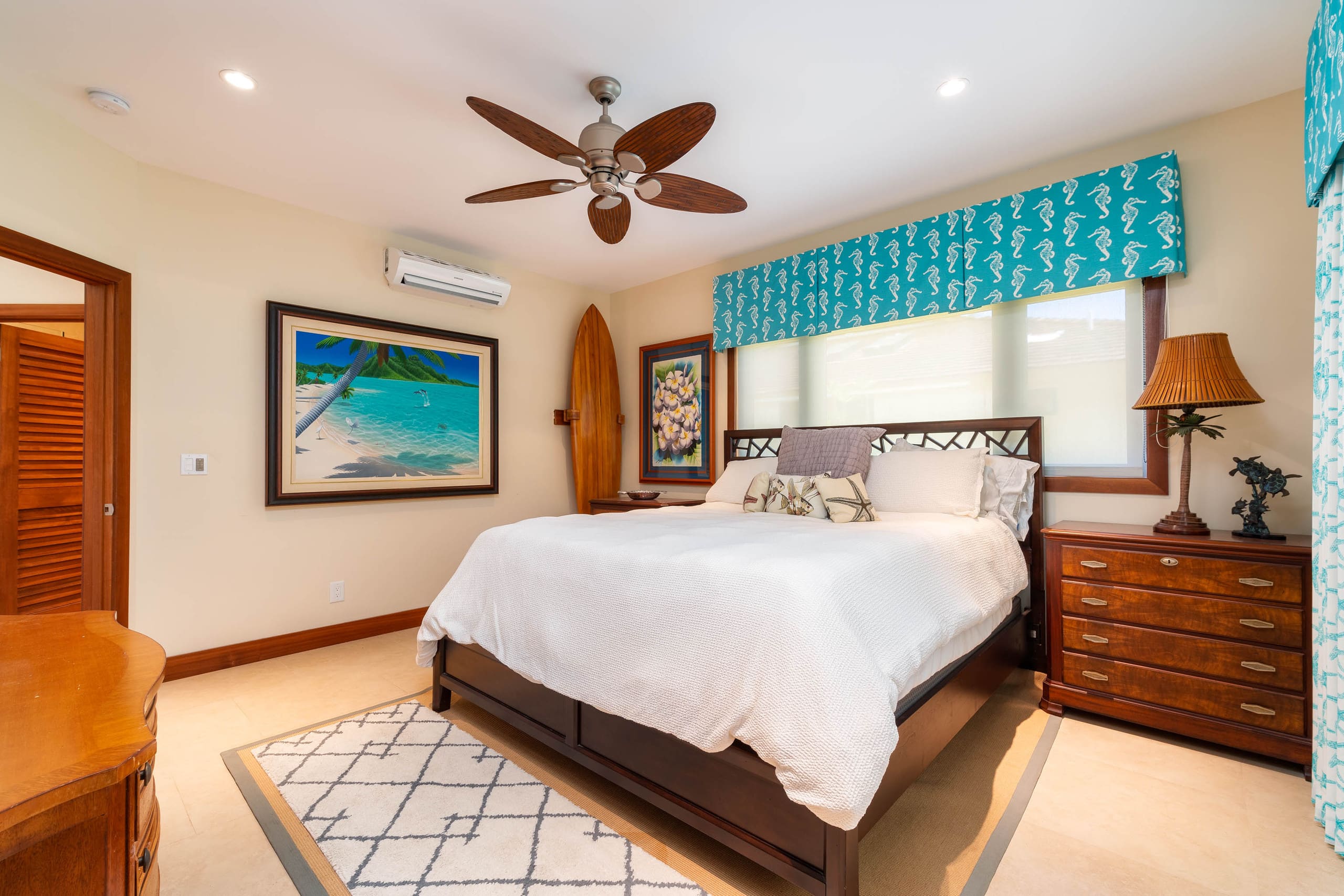 Condo in Lahaina · ★4.6 · 5 bedrooms · 6 beds · 5 baths - Image 22