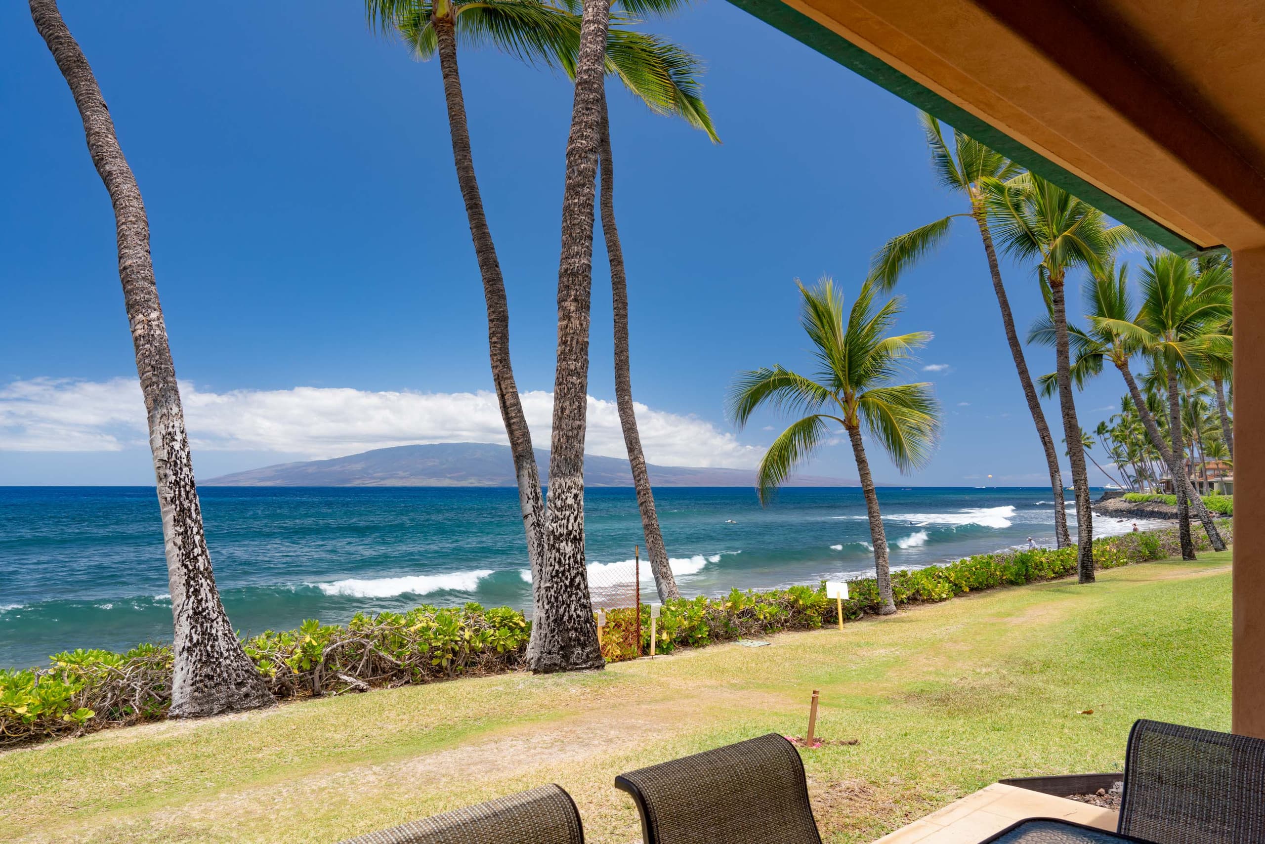 Condo in Lahaina · ★4.6 · 5 bedrooms · 6 beds · 5 baths - Image 13
