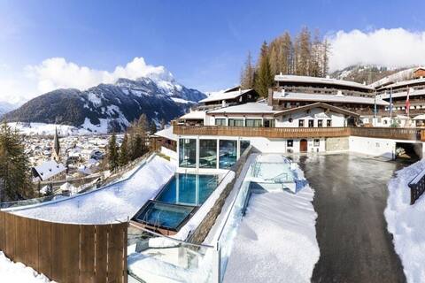 Apartment in Matrei in Osttirol with a garage