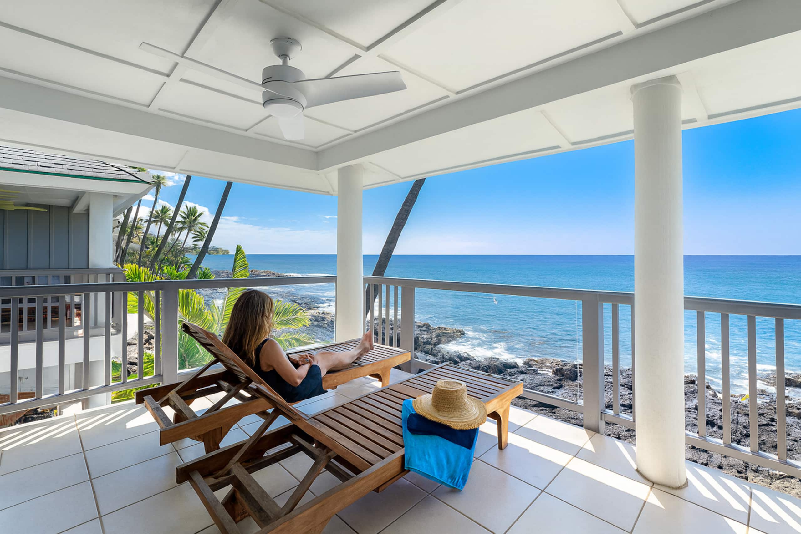 Condo in Kailua-Kona · ★4.89 · 4 bedrooms · 4 beds · 3 baths - Image 2